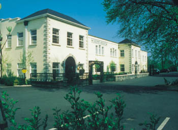 Dolmen Hotel
& River Court Lodges, 
Kilkenny Road,
Carlow,
Co. Carlow,
Ireland