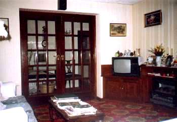 Shanlee B&B, 
Lahinch Road, 
Ennis, 
Co. Clare,
Irland.
