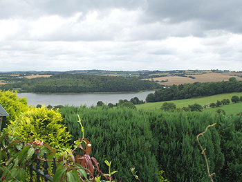 Lochinver Farmhouse B&B, 
Ballinadee, 
Bandon, 
Co. Cork,
Irlande