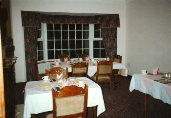 Springfield House B&B,
Kilkern, 
Rathbarry,
Castlefreke,
Clonakilty,
Co. Cork,
Irland