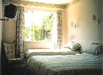 Askill B&B, 
86 Stillorgan Grove, 
Blackrock, 
Co. Dublin,
Irland