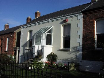 Colette Carter B&B,
32 Annesley Park,
Ranelagh,
Dublin 6,
Irland