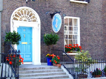 Anchor Guest House, 
49 Lower Gardiner Street, 
Dublin City Centre, 
Dublin 1