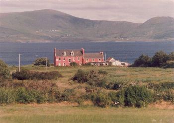 Ballinskelligs Inn B&B, 
Ballinskelligs,
Killarney,
Co. Kerry, 
Ireland