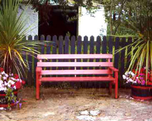 O'Neill's Self Catering Accommodation, 
Coolacussane, 
Dundrum, 
Co. Tipperary,
Ireland