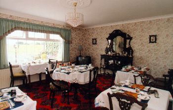 Rosemount B&B,
Dublin Road,
Dundalk,
Co Louth,
Irlanda