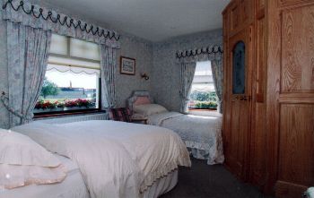 Rosemount B&B,
Dublin Road,
Dundalk,
Co Louth,
Irlanda